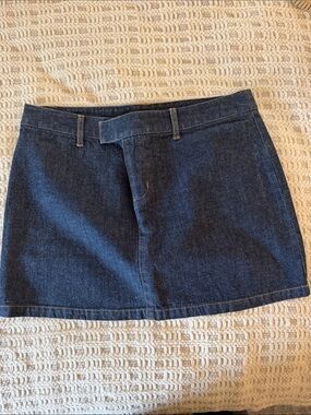 Old Navy Denim Mini Skirt Women’s Size 10 Dark Wash 100% Cotton NWOT